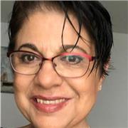 Profesor de Francés, imparte cursos a estudiantes de todos niveles